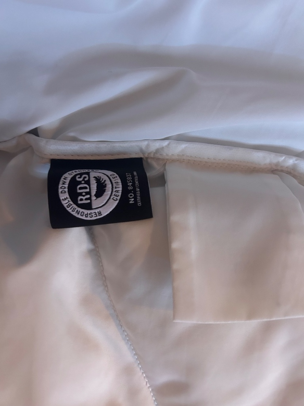 ARITZIA CLOUD PUFF-MAKE OFFER - Picture 4 of 5